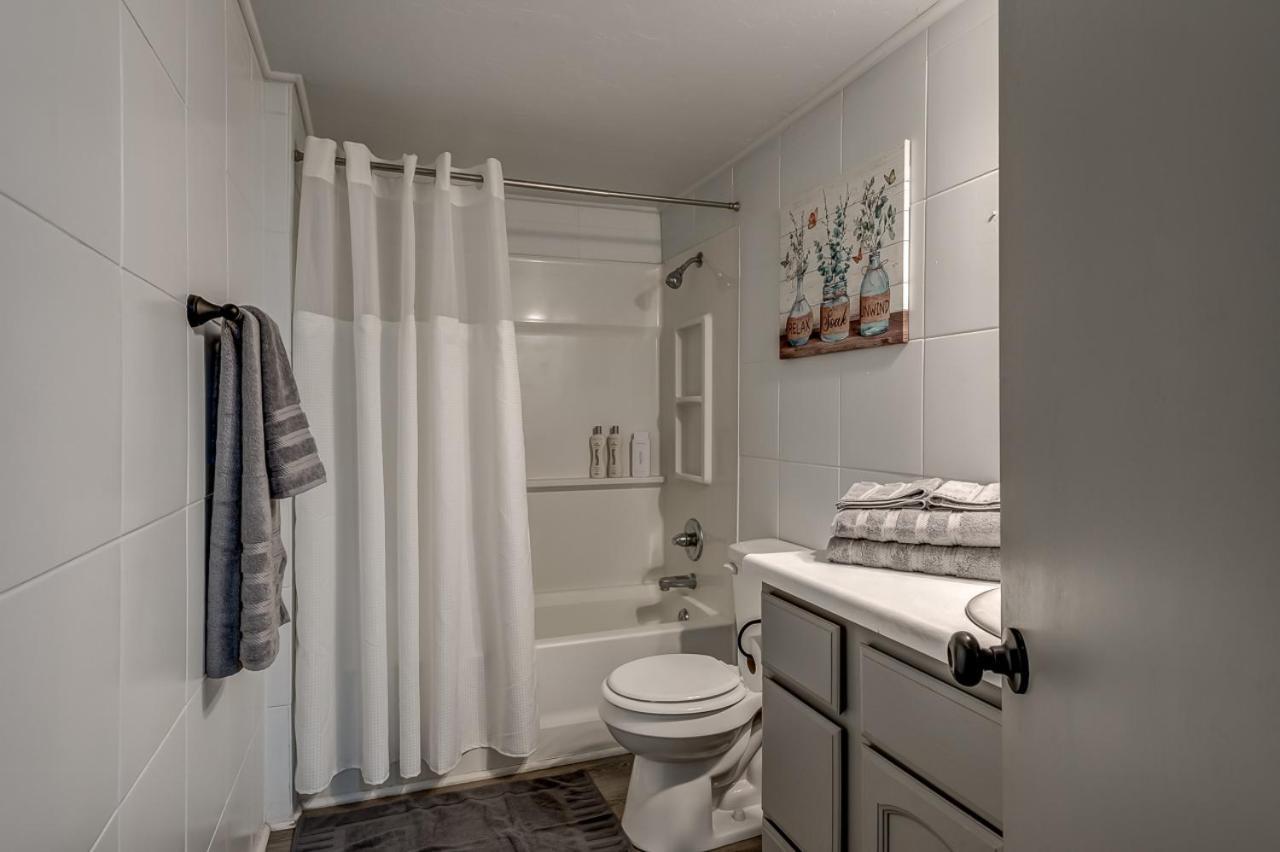 Lavish Style 2Br In Stillwater With Free Parking And Wifi Exteriör bild
